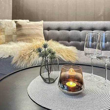 Fela Mirror Designer Hideaway 1000 M Above Sea Level Aurdal