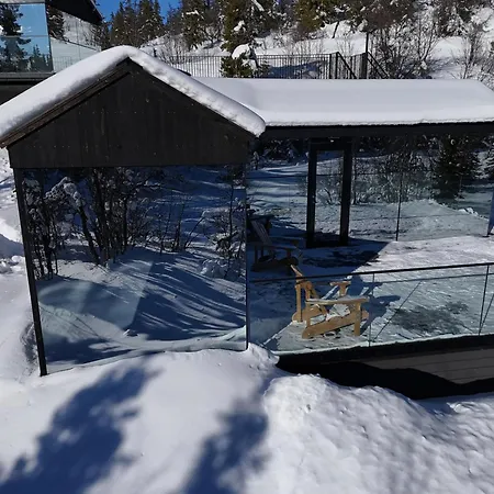 Fela Mirror Designer Hideaway 1000 M Above Sea Level بيت للعطل